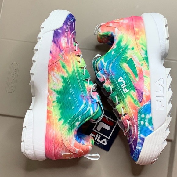 FILA - Picture 3 of 8